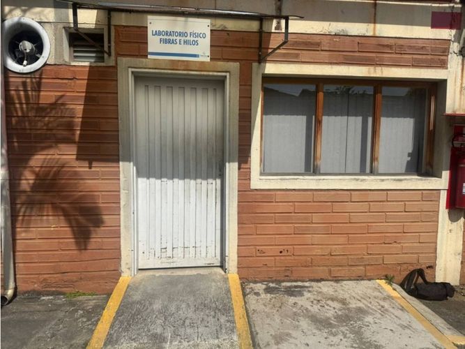 Bodega en arriendo en Perez, Bello, 188 m² · foto 2 de 9