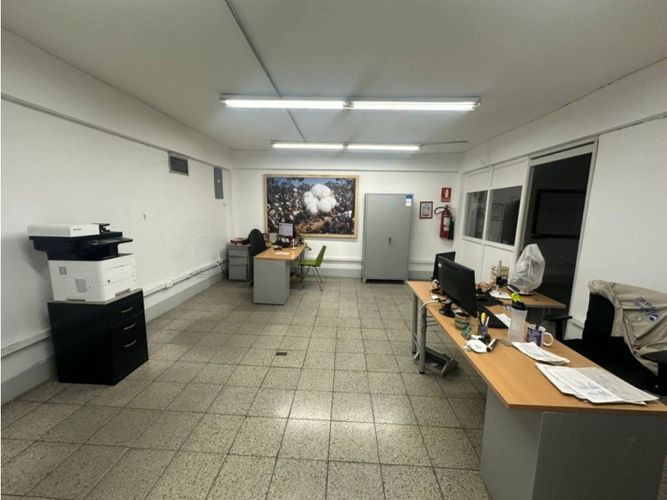 Bodega en arriendo en Perez, Bello, 188 m² · foto 4 de 9