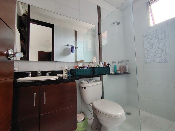 Apartamento en venta en Ciudad Jardin, Cali · foto 9 de 24