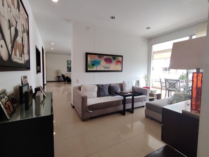 Apartamento en venta en Ciudad Jardin, Cali · foto 20 de 24