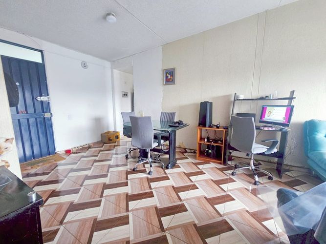 Apartamento de 3 alcobas en venta en Tibabuyes Universal, Bogotá, 60 m² · foto 2 de 13
