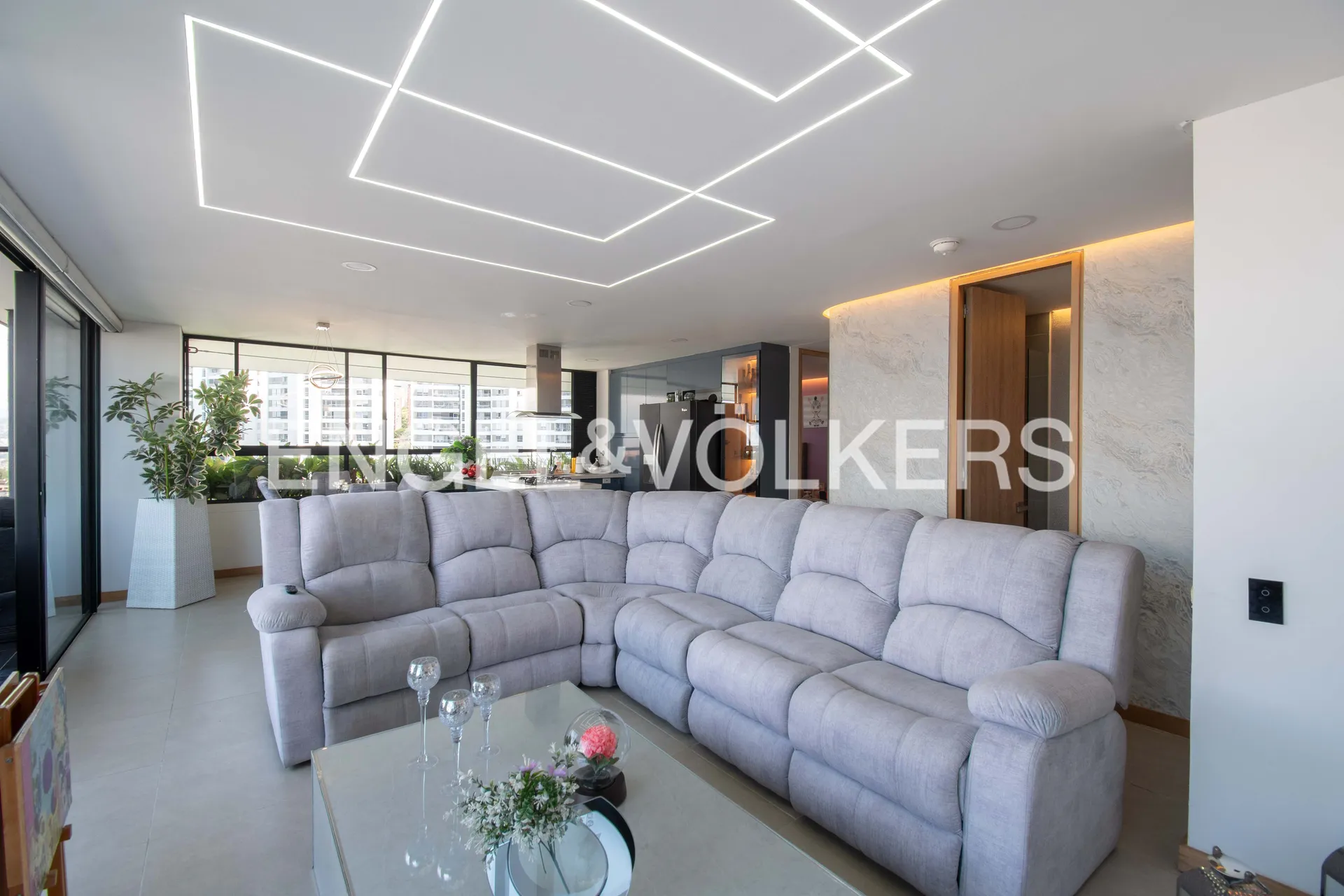 Apartment for sale in Las palmas, Medellín 2