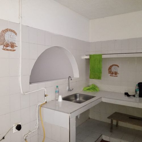 Casa de 9 alcobas en venta en Ciudad Cordoba, Cali, 240 m² · foto 2 de 10
