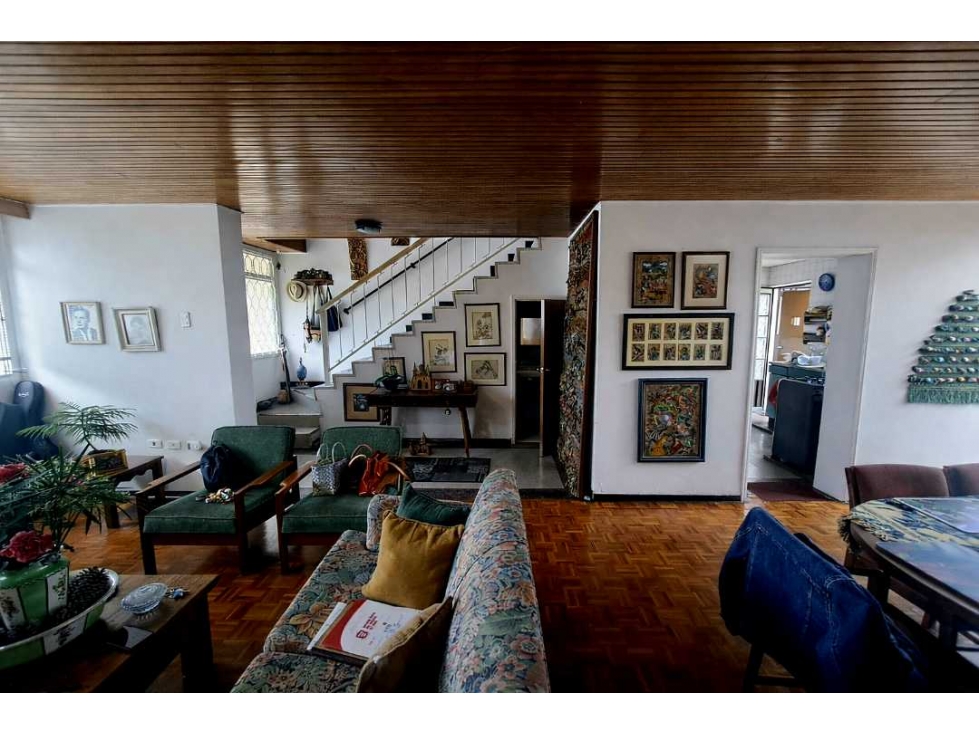 Casa en venta en Normandia, Bogotá · foto 3 de 12