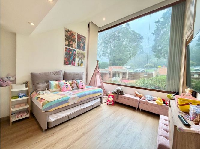Casa de 4 alcobas en venta en Colina Campestre, Bogotá, 321 m² · foto 15 de 24