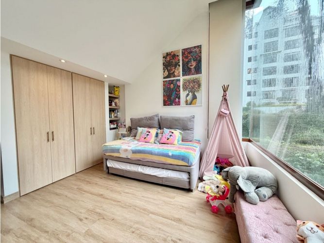 Casa de 4 alcobas en venta en Colina Campestre, Bogotá, 321 m² · foto 16 de 24