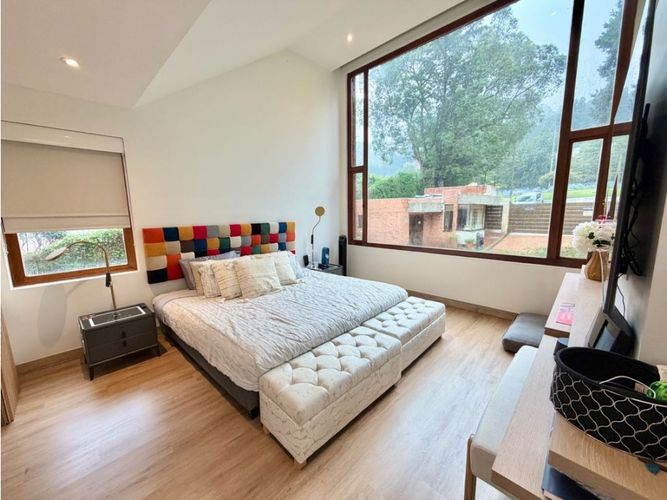 Casa de 4 alcobas en venta en Colina Campestre, Bogotá, 321 m² · foto 17 de 24