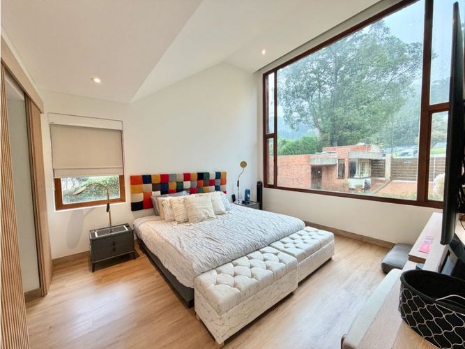 Casa de 4 alcobas en venta en Colina Campestre, Bogotá, 321 m² · foto 18 de 24