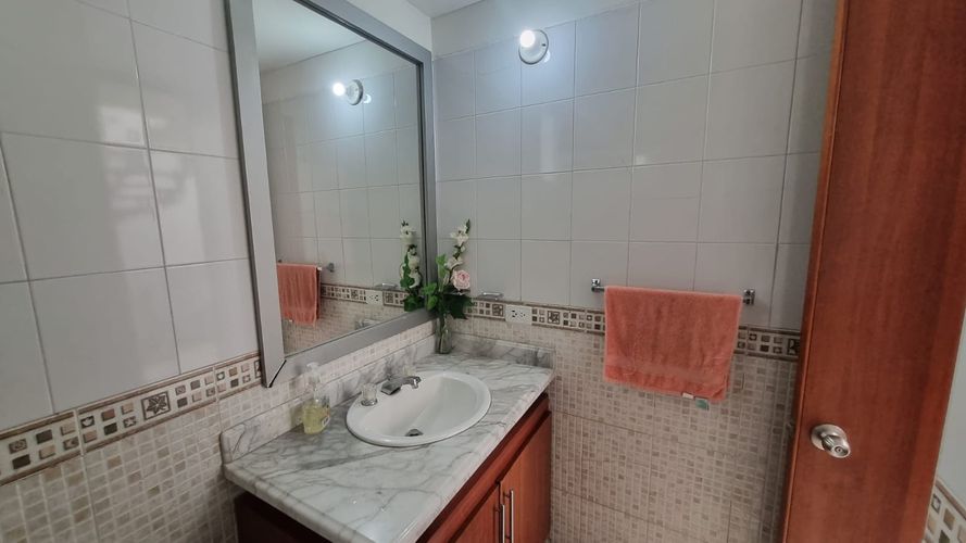 Casa de 4 alcobas en venta en Avenida 19 Norte, Armenia, 275 m² · foto 16 de 24