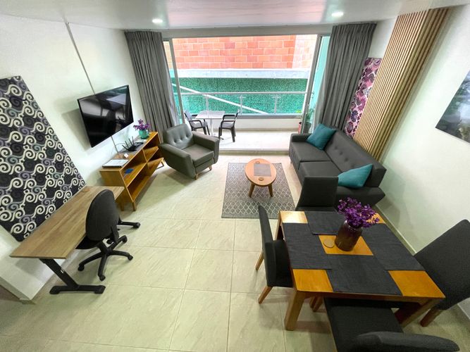 Apartamento de 2 alcobas en arriendo en Laureles, Medellín, 80 m² · foto 3 de 11