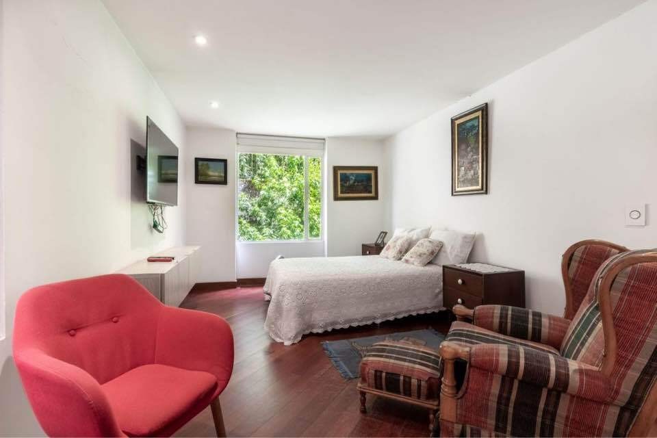 Apartamento en venta en El Refugio, Bogotá · foto 10 de 15