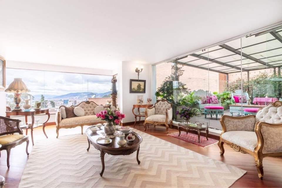 Apartamento en venta en El Refugio, Bogotá · foto 4 de 15