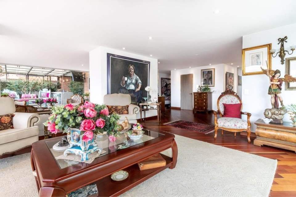 Apartamento en venta en El Refugio, Bogotá · foto 6 de 15
