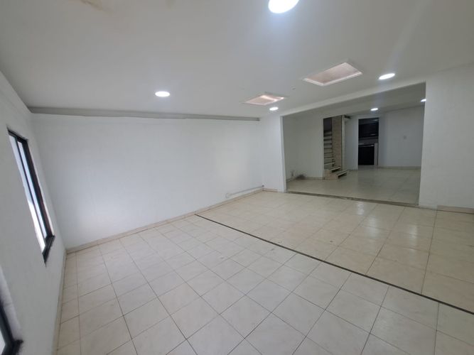 Casa de 3 alcobas en venta en Valle Del Lili, Cali, 86 m² · foto 2 de 24