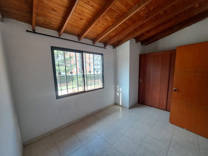 Casa de 3 alcobas en venta en Valle Del Lili, Cali, 86 m² · foto 13 de 24