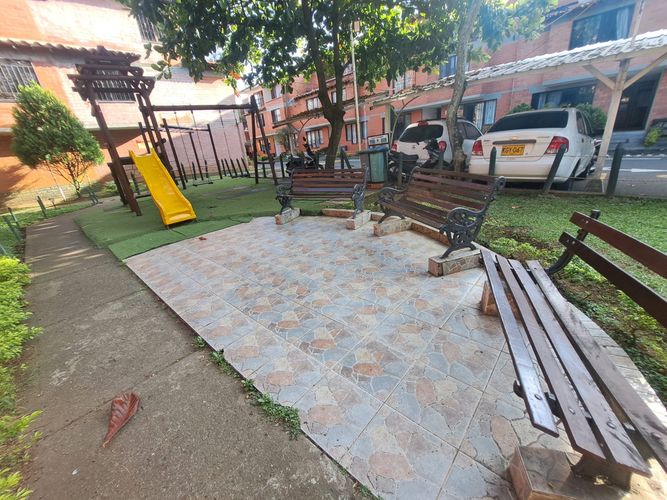 Casa de 3 alcobas en venta en Valle Del Lili, Cali, 86 m² · foto 23 de 24