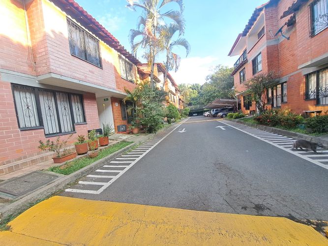 Casa de 3 alcobas en venta en Valle Del Lili, Cali, 86 m² · foto 24 de 24