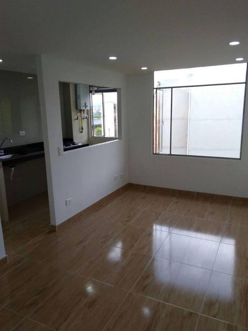 Apartamento de 3 alcobas en venta en Ciudad Verde, Soacha, 42 m² · foto 3 de 18