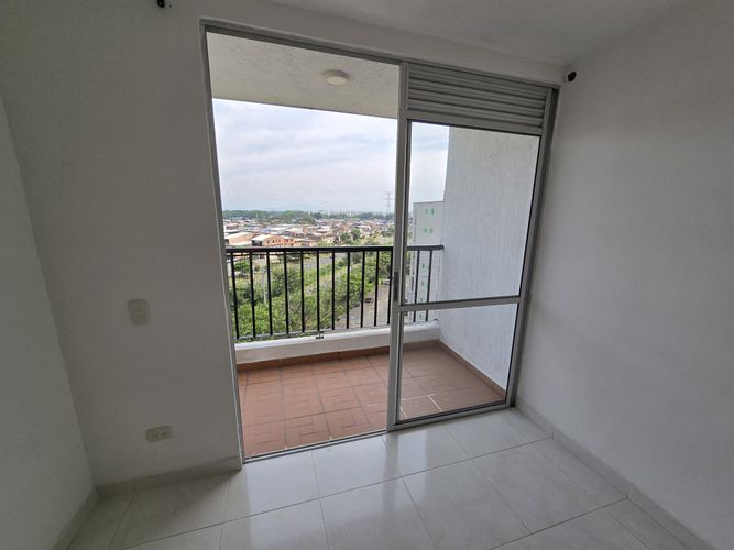 Apartamento de 2 alcobas en venta en Sachamate, Jamundí, 51 m² · foto 3 de 11