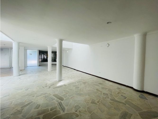 Casa de 4 alcobas en venta en El Ingenio, Cali, 250 m² · foto 4 de 24