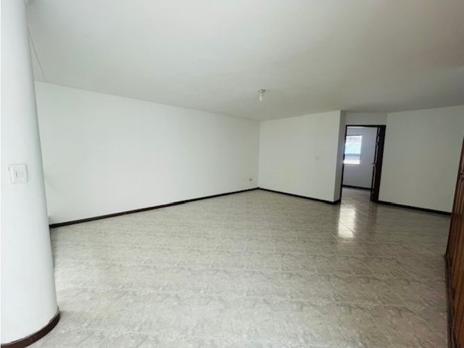 Casa de 4 alcobas en venta en El Ingenio, Cali, 250 m² · foto 10 de 24