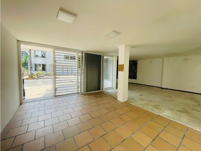 Casa de 4 alcobas en venta en El Ingenio, Cali, 250 m² · foto 19 de 24