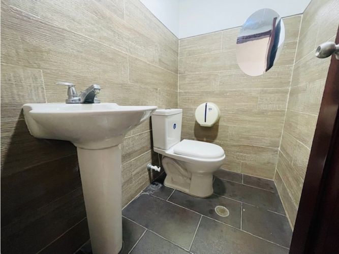 Casa de 4 alcobas en venta en El Ingenio, Cali, 250 m² · foto 23 de 24
