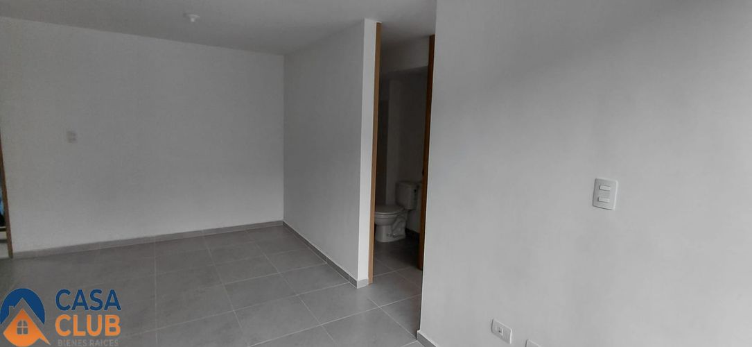 Apartamento de 2 alcobas en venta en Eds El Molino, Piedecuesta, 60 m² · foto 5 de 9