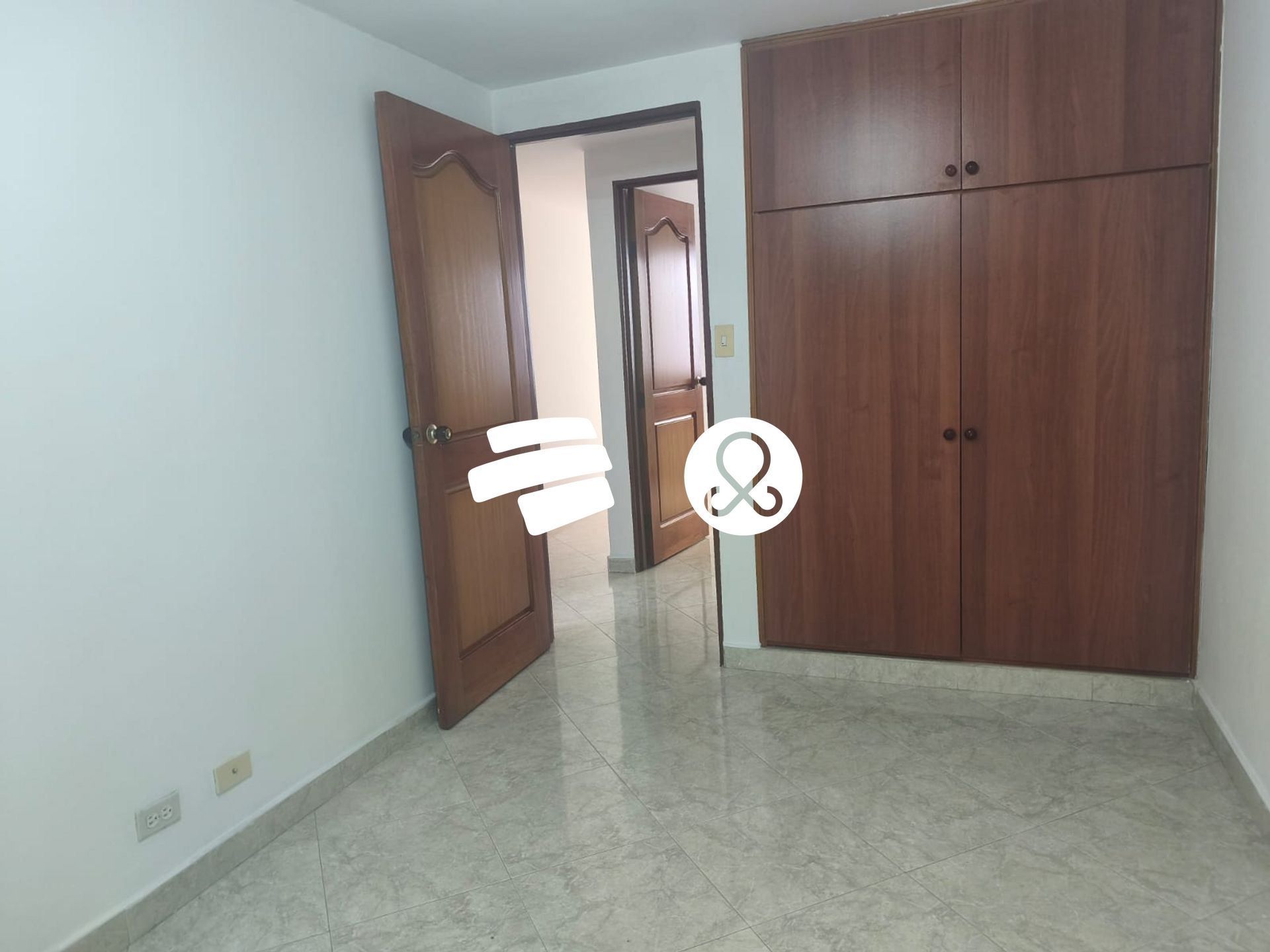Casa en venta en Viviendas Del Sur, Itagüí · foto 11 de 22