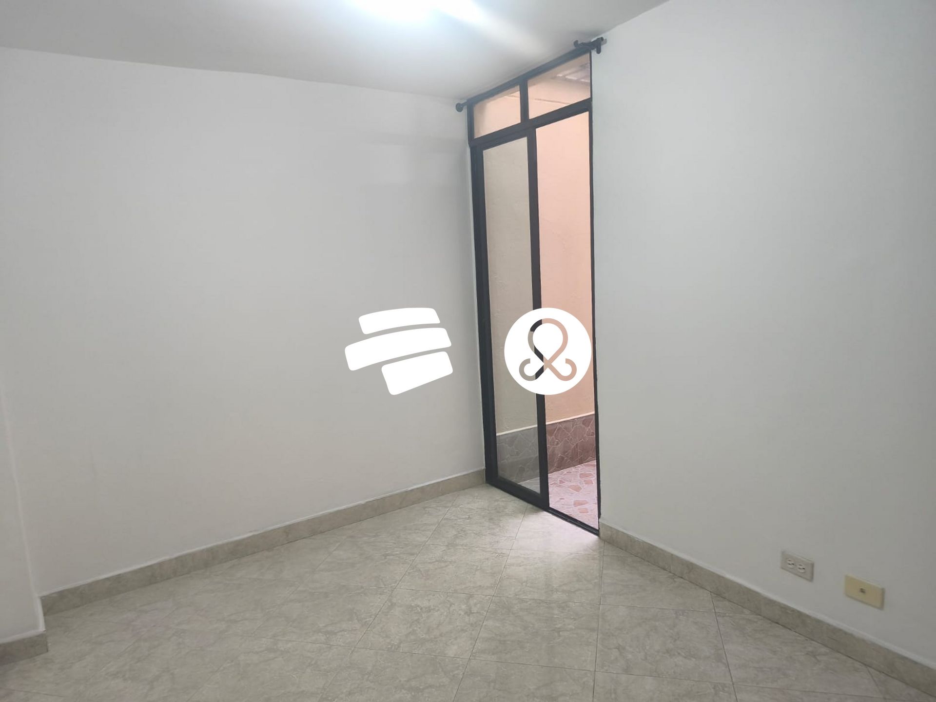 Casa en venta en Viviendas Del Sur, Itagüí · foto 16 de 22