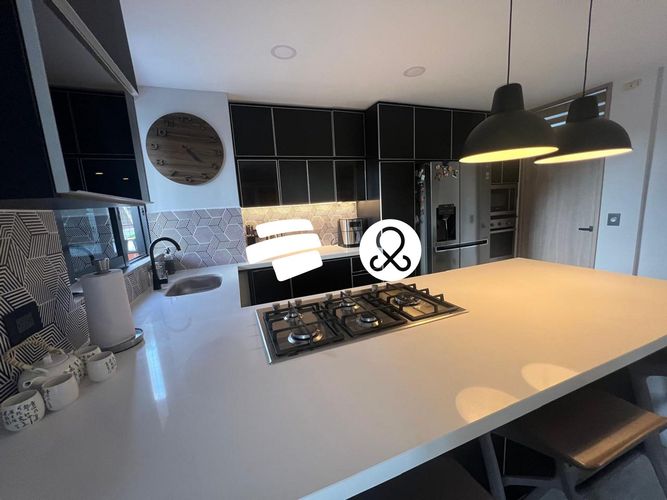 Apartamento de 3 alcobas en venta en El Poblado, Medellín, 150 m² · foto 7 de 24