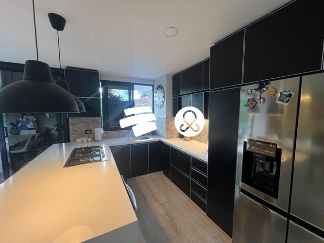 Apartamento de 3 alcobas en venta en El Poblado, Medellín, 150 m² · foto 9 de 24