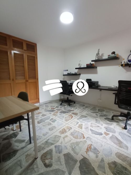Apartamento de 4 alcobas en venta en Laureles, Medellín, 145 m² · foto 18 de 24