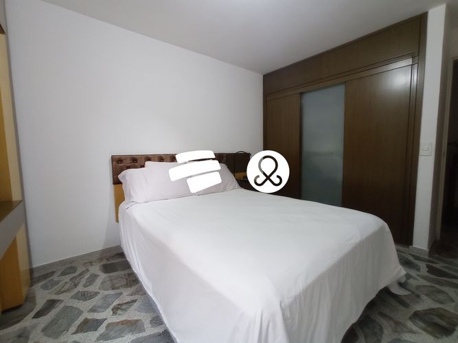 Apartamento de 4 alcobas en venta en Laureles, Medellín, 145 m² · foto 19 de 24