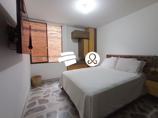 Apartamento de 4 alcobas en venta en Laureles, Medellín, 145 m² · foto 20 de 24