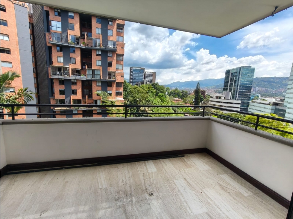 Apartamento en venta en Castropol, Medellín 2