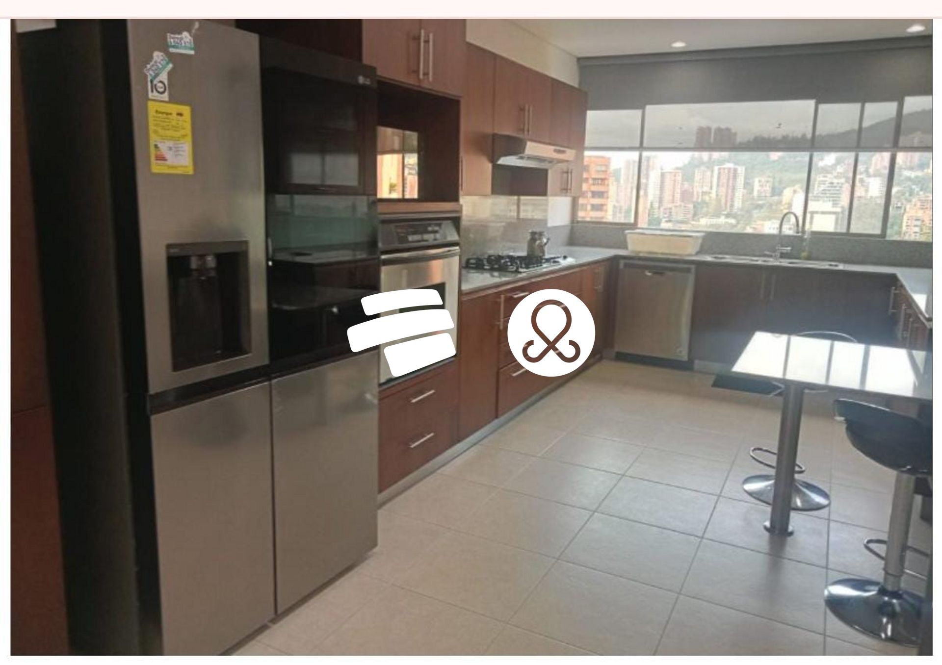 Apartamento en venta en El Poblado, Medellín · foto 5 de 17