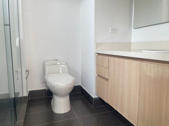Apartamento de 2 alcobas en venta en San Jose, Sabaneta, 77 m² · foto 19 de 20