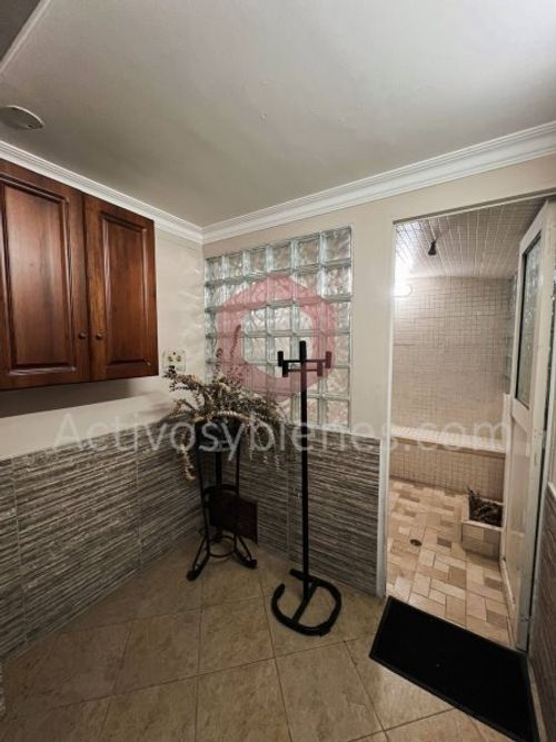 Casa de 4 alcobas en venta en Loma Del Escobero, Envigado, 382 m² · foto 10 de 24