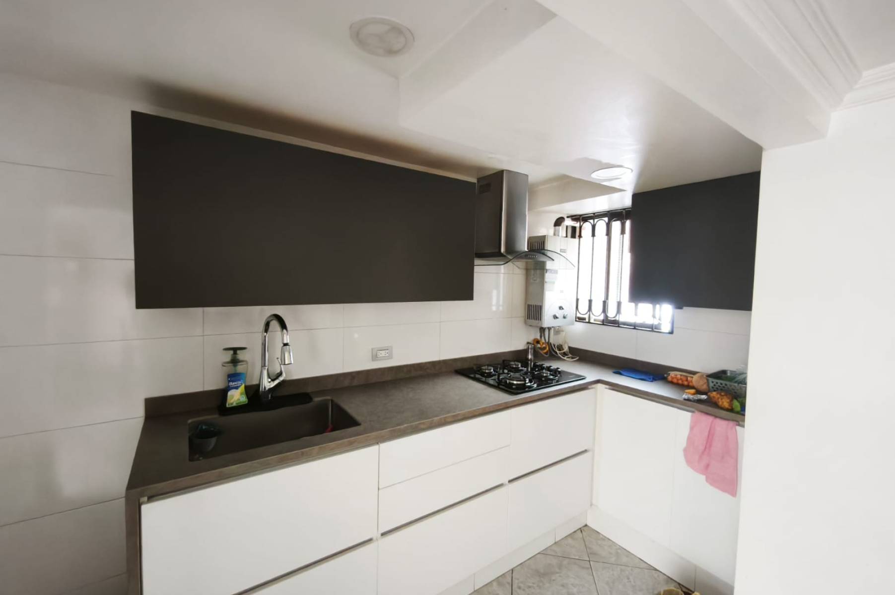 Casa en venta en Engativá, Bogotá · foto 4 de 15