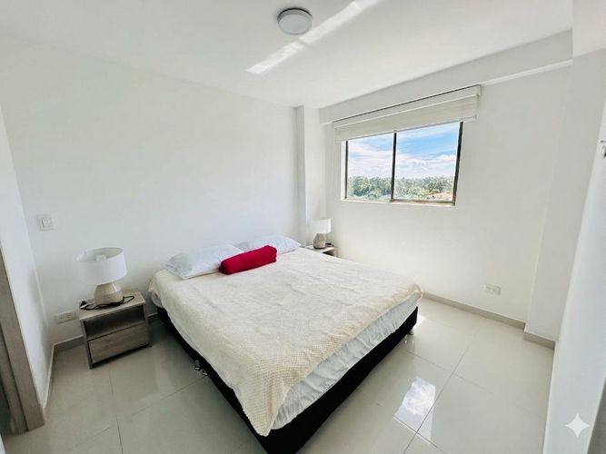 Apartamento de 3 alcobas en arriendo en Rionegro, 80 m² · foto 9 de 16