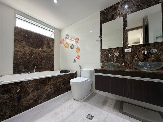 Casa de 3 alcobas en venta en Lagos Del Cacique, Bucaramanga, 225 m² · foto 16 de 19