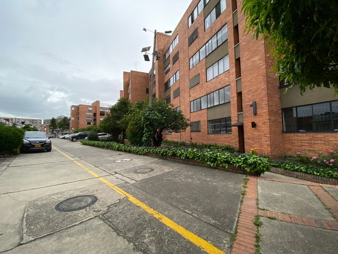 Apartamento en venta en Ub. Cordoba Niza, Bogotá · foto 19 de 24