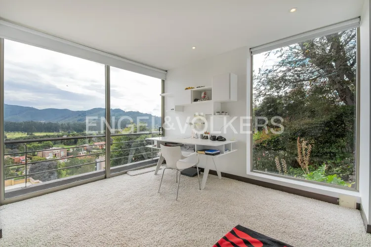 Casa de 4 alcobas en venta en Aposentos, Sopó, 376 m² · foto 15 de 20