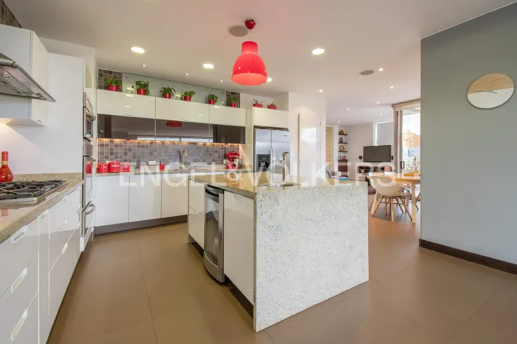 Casa de 4 alcobas en venta en Aposentos, Sopó, 376 m² · foto 6 de 20
