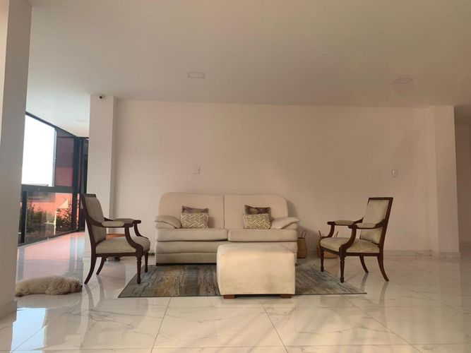 Casa de 5 alcobas en venta en Lagos Del Caujaral, Atlántico, 500 m² · foto 4 de 24