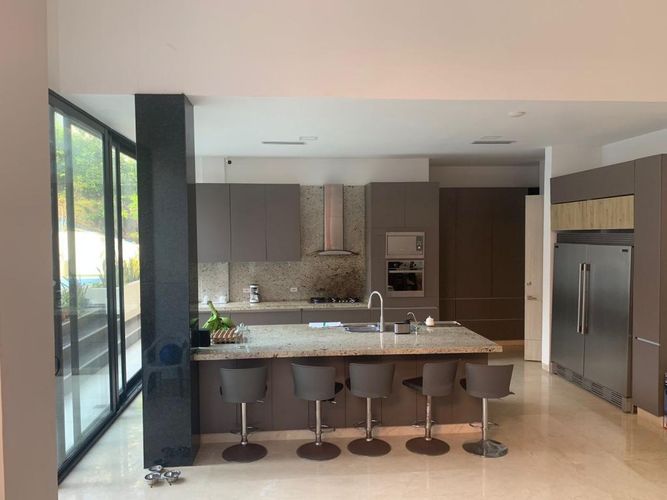 Casa de 5 alcobas en venta en Lagos Del Caujaral, Atlántico, 500 m² · foto 7 de 24
