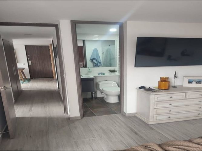 Apartamento de 2 alcobas en venta en Rodeo Alto, Medellín, 57 m² · foto 15 de 19