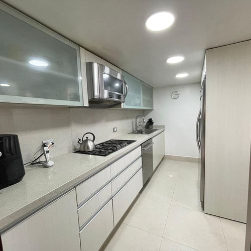Apartamento de 5 alcobas en venta en Los Rosales, Bogotá, 279 m² · foto 13 de 24
