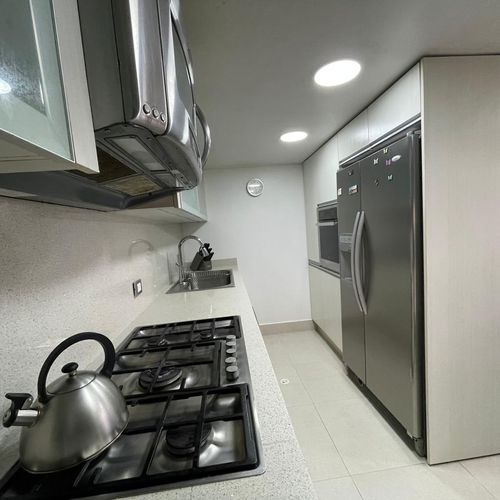 Apartamento de 5 alcobas en venta en Los Rosales, Bogotá, 279 m² · foto 14 de 24